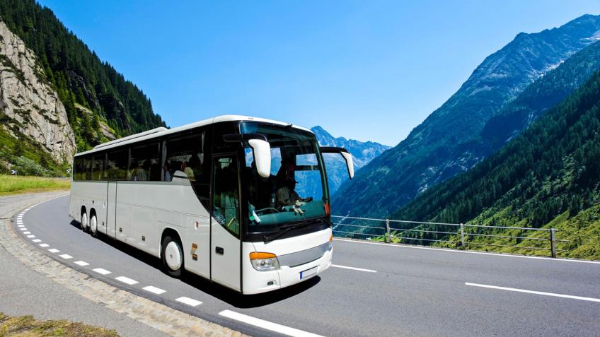 CHISINAU - SINAIA - PREDEAL- POIANA BRASOV CHEILE GRADISTEI - CHISINAU  Выезд Chisinau - Romania  - 23:00,  от Цирка  Выезд: Romania - Chisinau - с 12:00, Отель   Стоимость одного посадочного места: -В один конец 35 Евро -В оба направления 60 Евро   Кишинев-Румыния : 02.01.2023, 05.01.2023, 08.01.2023, 11.01.2023, 14.01.2023, 17.01.2023, 20.01.2023, 23.01.2023, 26.01.2023, 29.01.2023, 01.02.2023, 04.02.2023, 07.02.2023, 10.02.2023, 13.02.2023, 16.02.2023, 19.02.2023, 22.02.2023, 25.02.2023  Румыния-Кишинев: